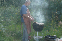 200